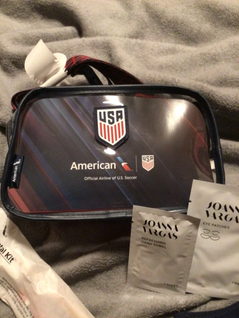 American Airlines x U.S. Soccer Clear Travel Toiletry Bag USA Logo NWT - Picture 5 of 9